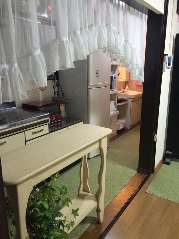 Guesthouse Siam Osaka Bagian luar foto